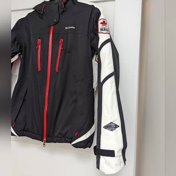 Columbia Freestyle Ski Omni-Tech Jacket, Size Medium - Picture 17 of 17